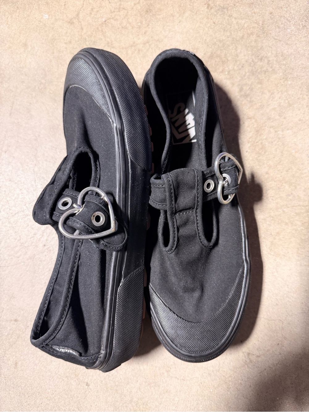 Vans Sz 7.5 Sneakers Black Mary Jane Heart Buckle 93 Women’s